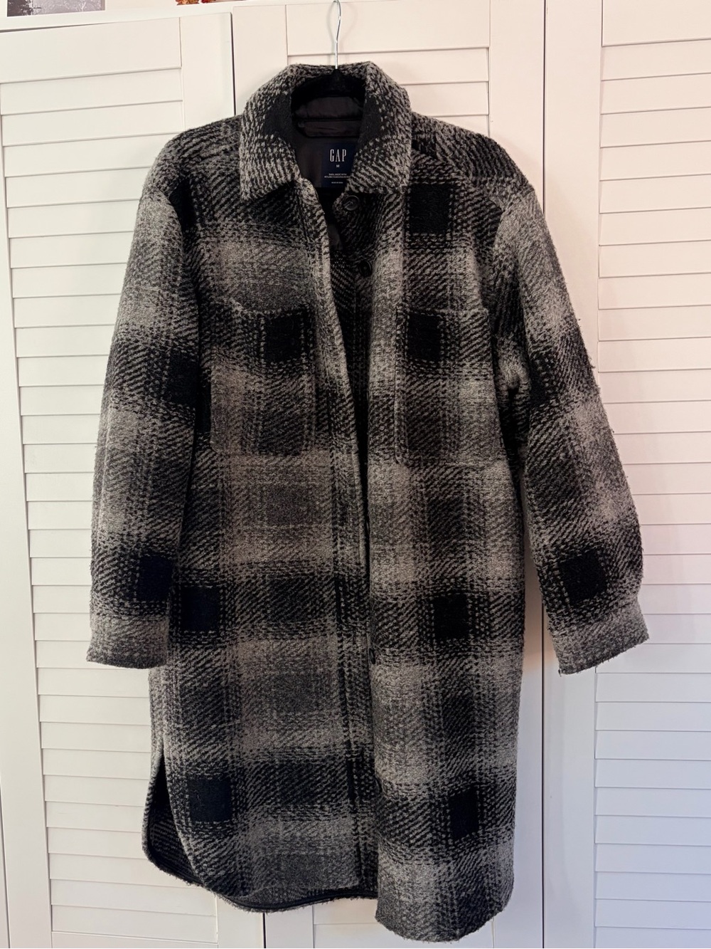 GAP Gray & Black Plaid Wool-Blend Peacoat women’s medium